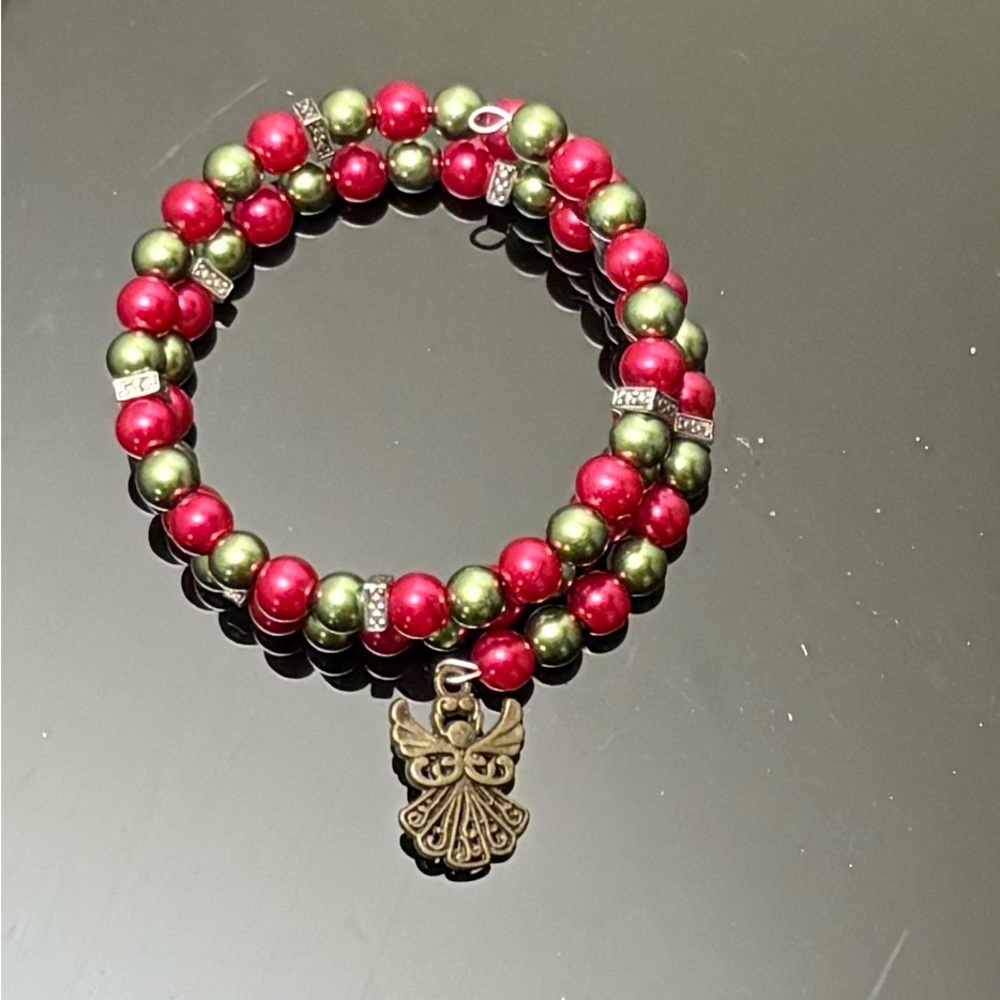🎄 Red & Green Double-Strand Christmas Bracelet 🎄